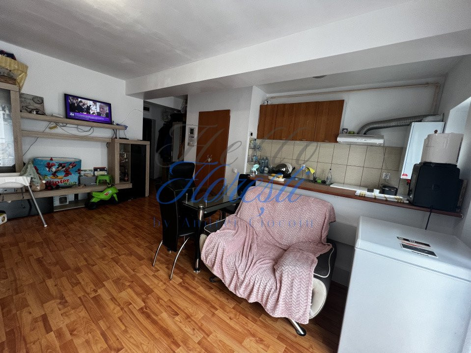 Apartament 2 camere 54mp, zona Stejarului