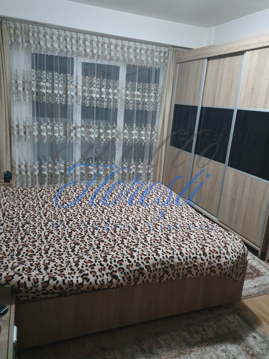 Apartament 2 camere, 68 mp, zona Eroilor