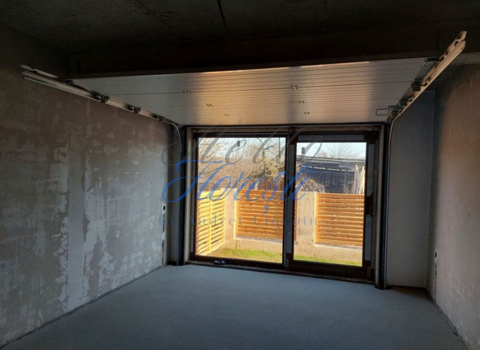 Casa semifinisata, 160 mp, teren 330 mp – Baciu, aproape de Spitalul Medicover