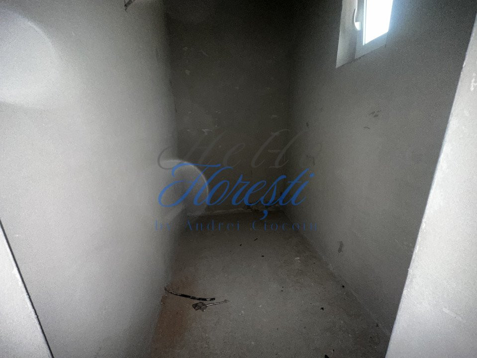 Casa Individuala, semifinisata, zona Tautiului