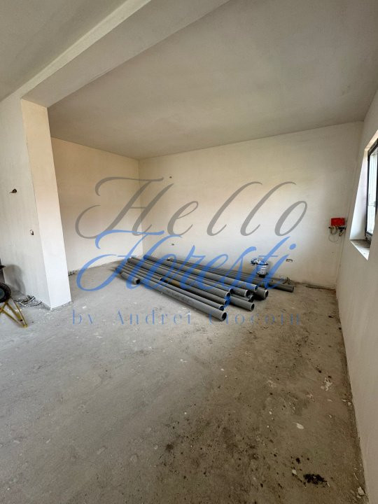 Casa tip quadruplex, 4 camere, 150 mp, Zona Sub cetate