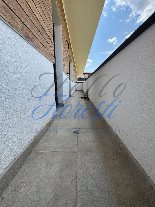 Casa tip quadruplex, 4 camere, 150 mp, Zona Sub cetate