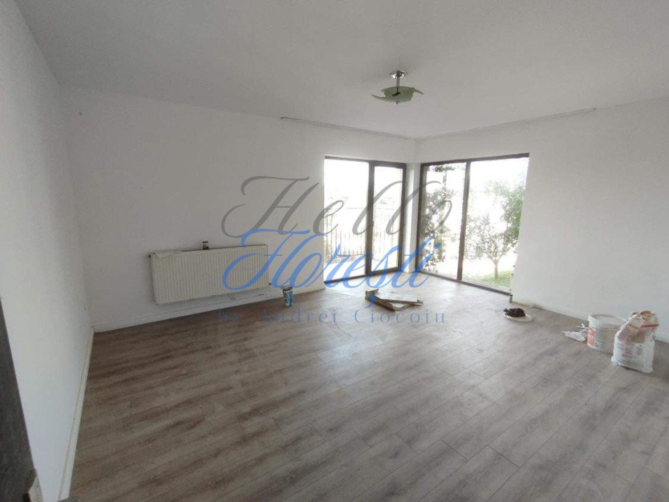 Casa cu 10 camere zona Fagului