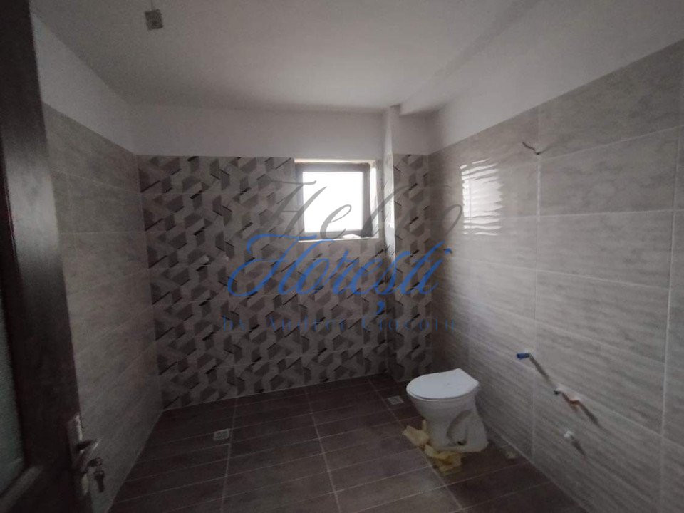 Casa cu 10 camere zona Fagului