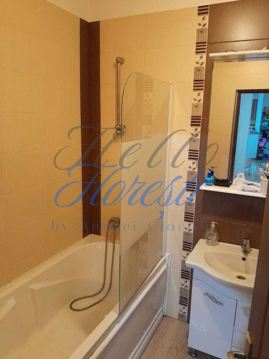 Apartament 3 camere, 63 mp