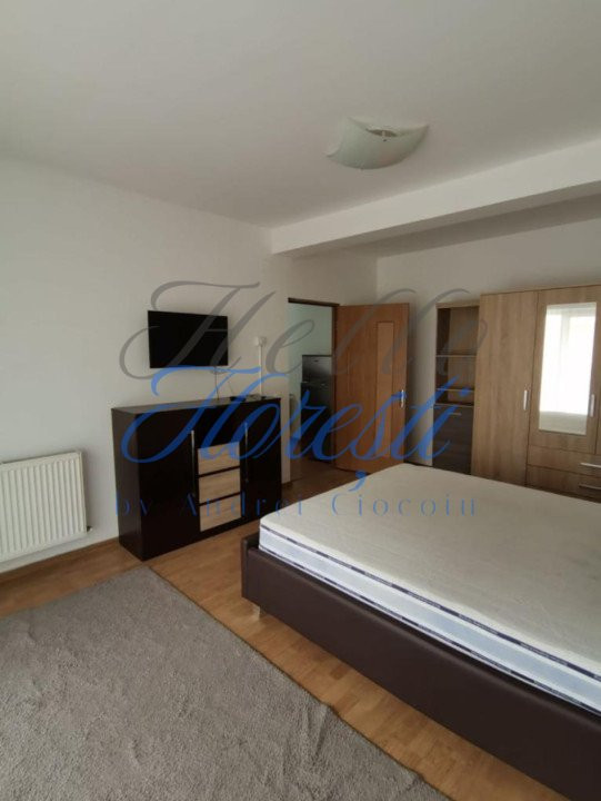 Apartament 1 camera, 38 mp, zona Horea