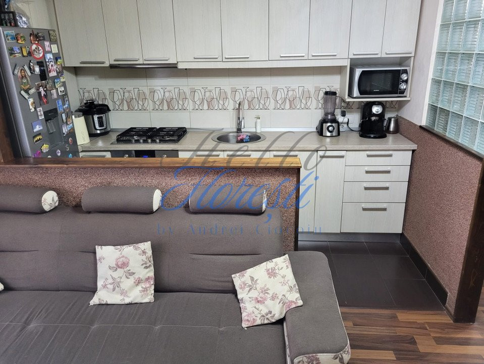 Apartament 3 camere, 79 mp, zona Eroilor