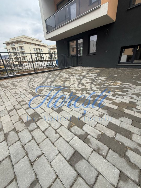 Apartament 2 camere, 42 mp, terasa 35 mp, parcare inclusa – zona Somesului