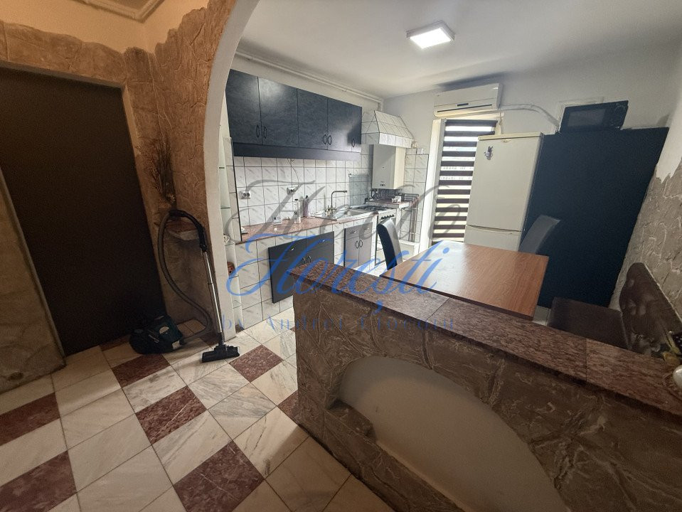 Apartament 2 camere, 45 mp, balcon 8 mp, Manastur