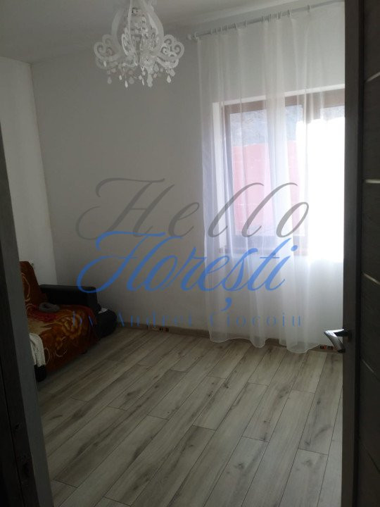 Apartament 54 mp - 2 camere si gradina de 95 mp - zona Terra, Floresti!