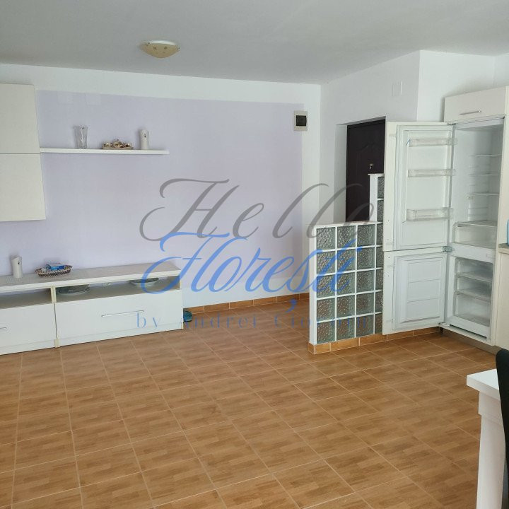Apartament 2 camere, 48 mp, balcon 10 mp, parcare – Eroilor, Floresti