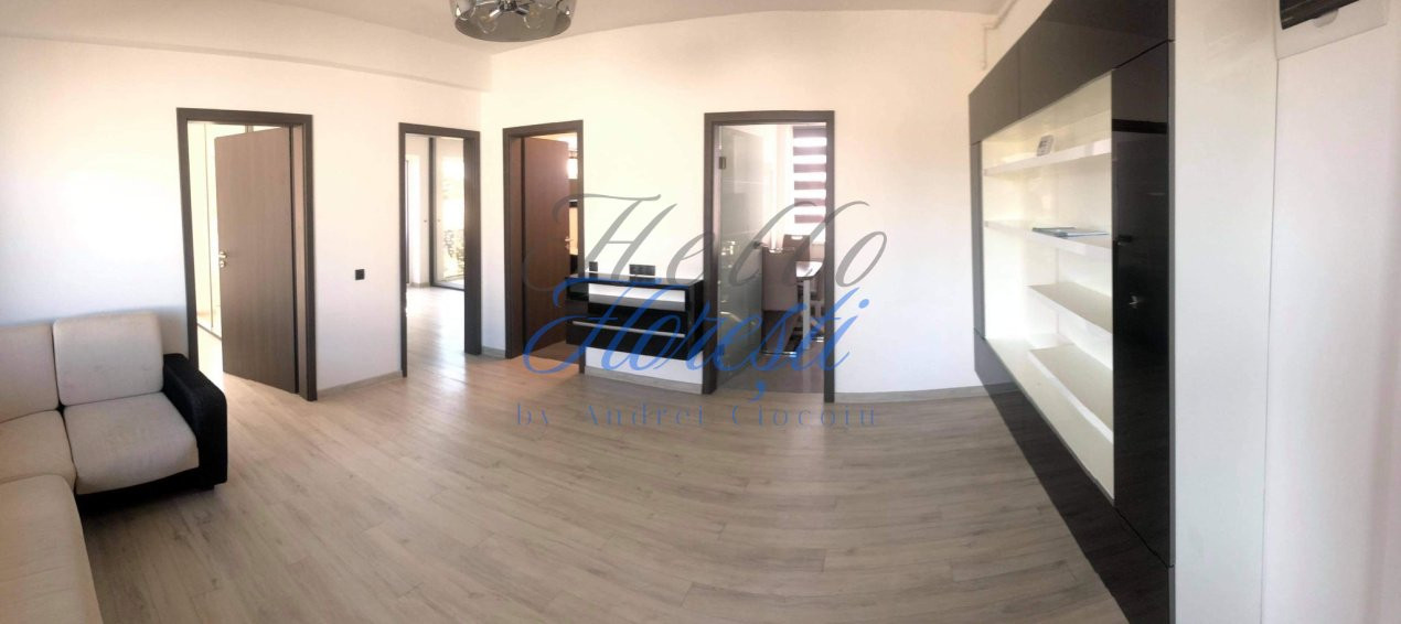 Apartament 3 camere 66mp, Zona  Vivo