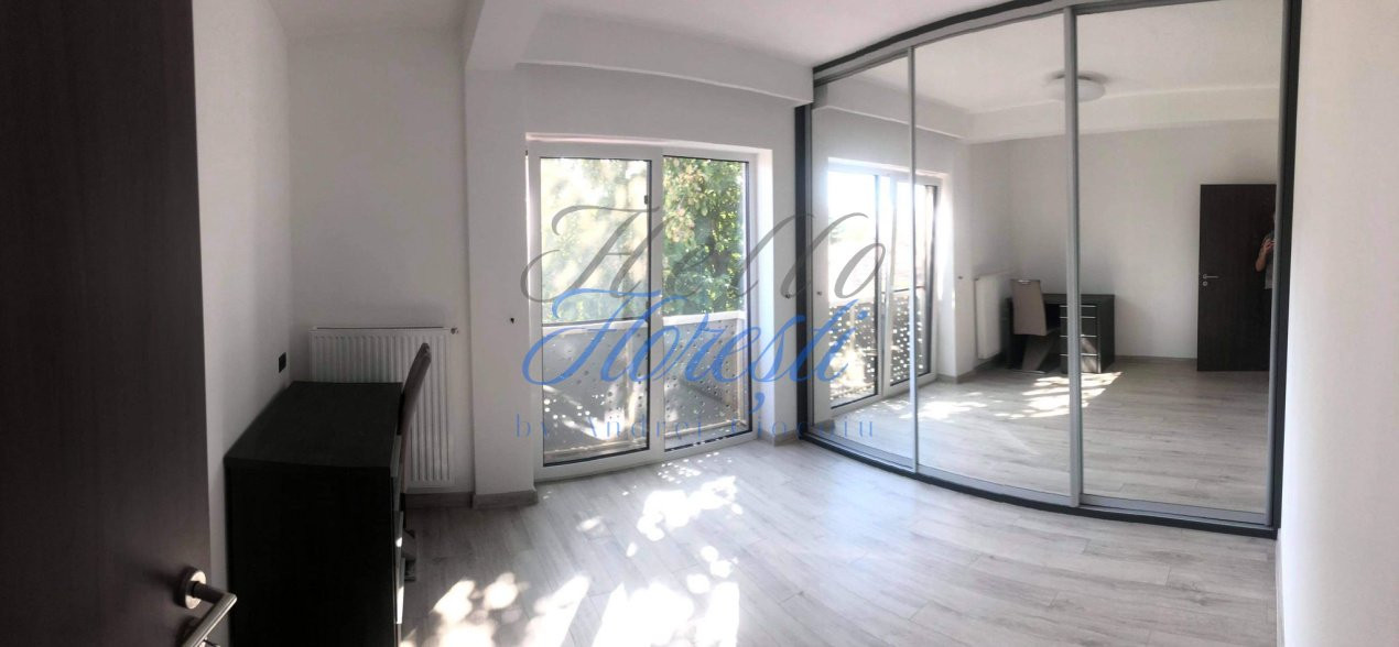 Apartament 3 camere 66mp, Zona  Vivo