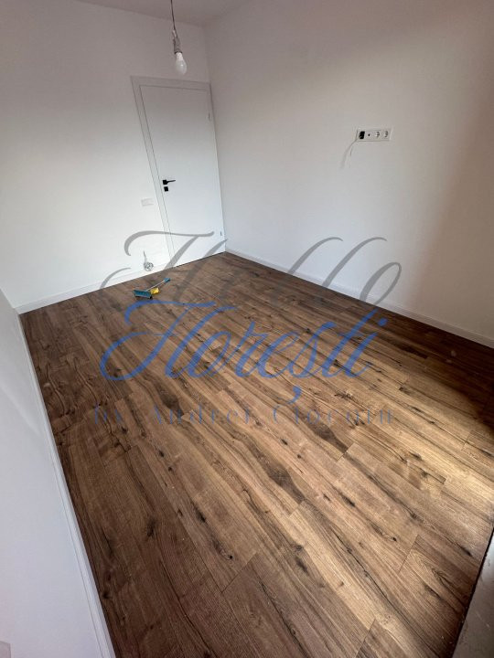 Apartament 3 camere 66mp, Zona Sub Cetate