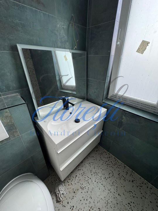 Apartament 3 camere 66mp, Zona Sub Cetate