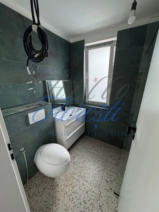 Apartament 3 camere 66mp, Zona Sub Cetate