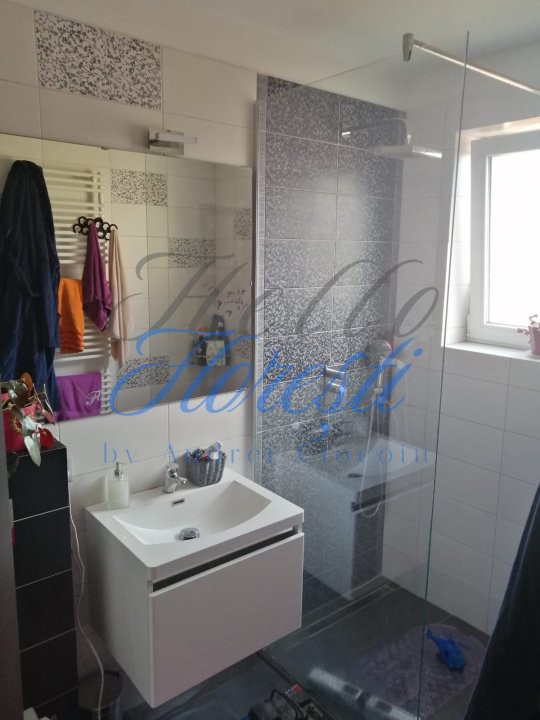 Apartament 3 camere - 81 mp utili - zona Eroilor, Floresti!