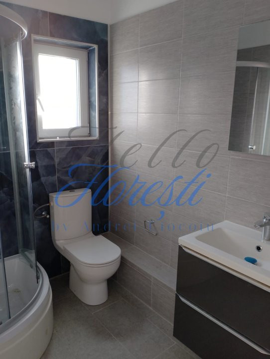 Casa tip duplex 128mp, zona Vivo