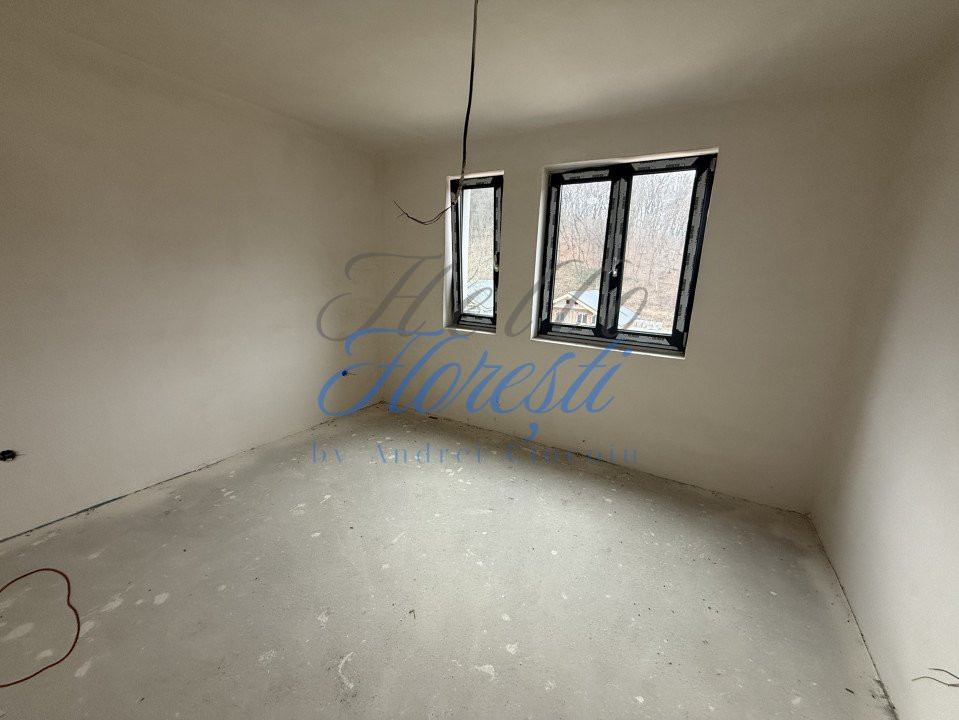 Duplex 135 mp - teren 200 mp - zona Tauti - Floresti