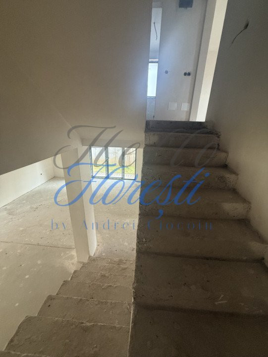 Duplex 135 mp - teren 200 mp - zona Tauti - Floresti