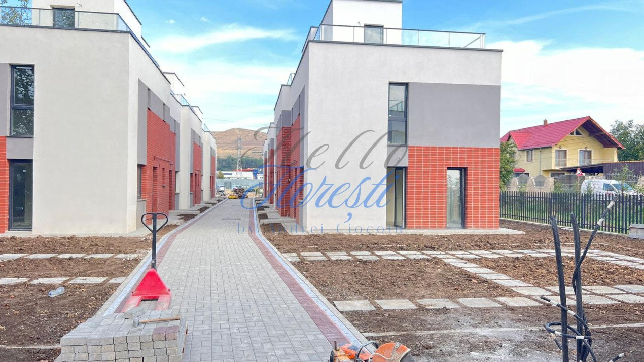 Duplex de 4 camere , in zona Avram Iancu