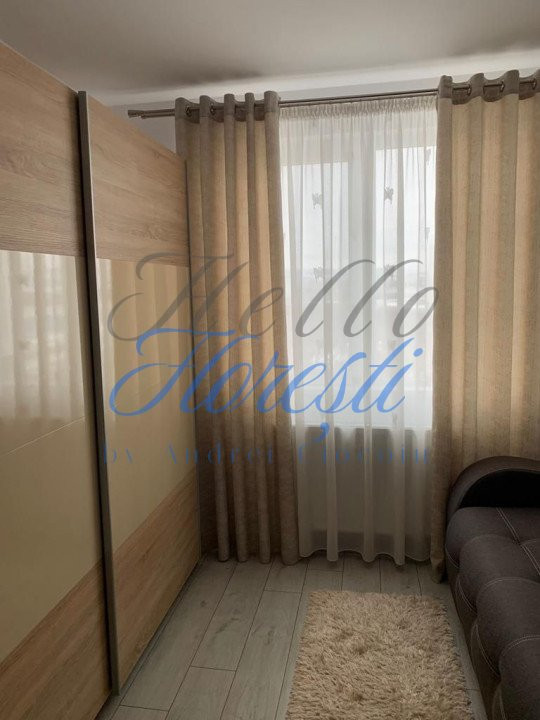 Apartament de vanzare, 68 mp, zona Sesul de Sus