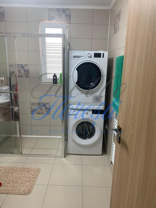 Apartament de vanzare, 68 mp, zona Sesul de Sus
