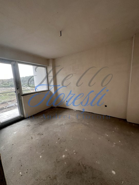 Apartament de 3 camere, semidecomandat, in Floresti, zona Somesului