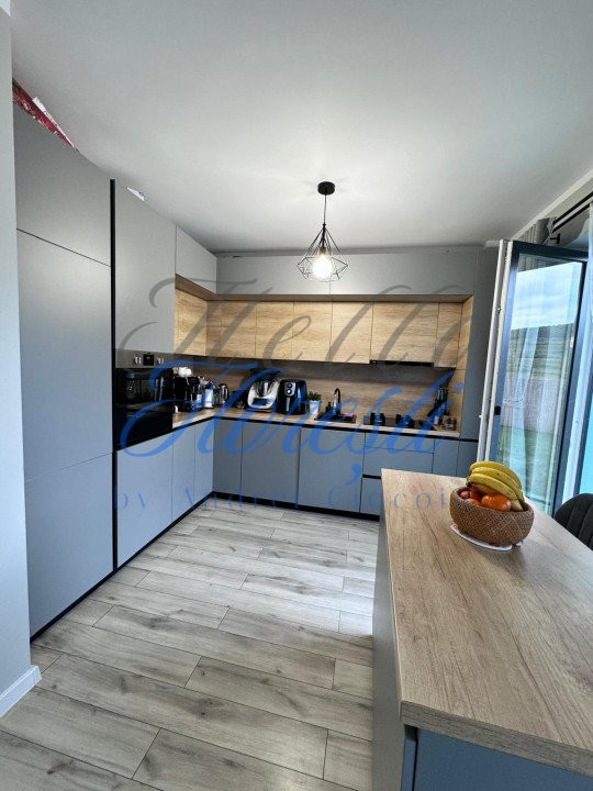 Casa insiruita, 4 camere, Zona Terra, 
