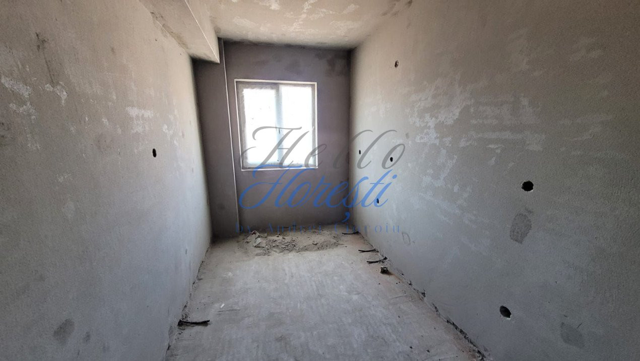 Apartament 2 camere , decomandat, zona Urusagului 