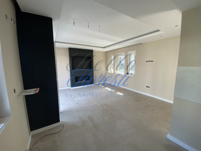 Duplex cu 4 camere  zona Urusagului 