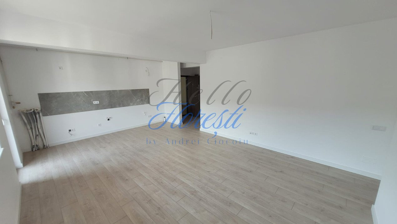 Apartament de 3 camere, 67 mp, finisat, zona Teilor