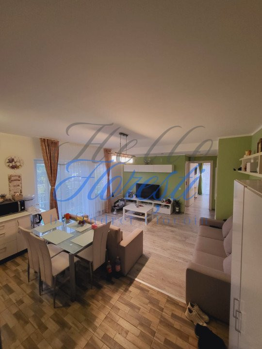 Apartament cu 3 camere zona VIVO!