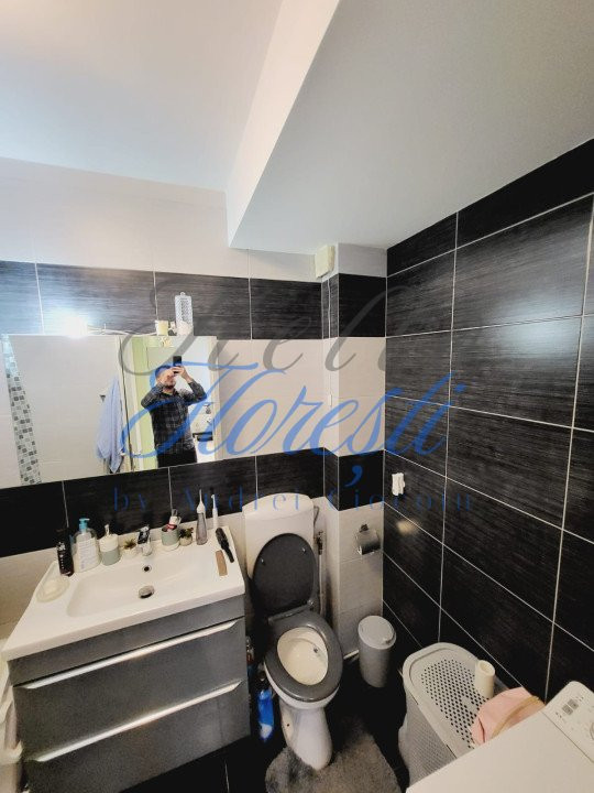 Apartament cu 3 camere zona VIVO!