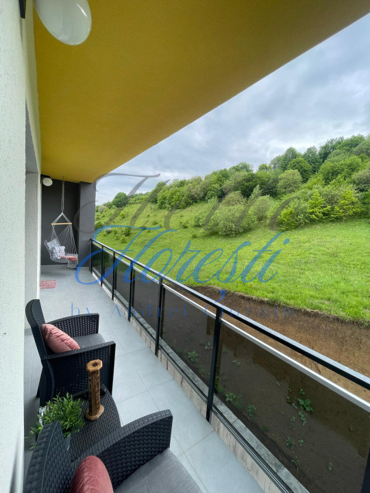 Apartament cu 2 camere 53 mp + terasa 12 mp in Floresti zona Teilor