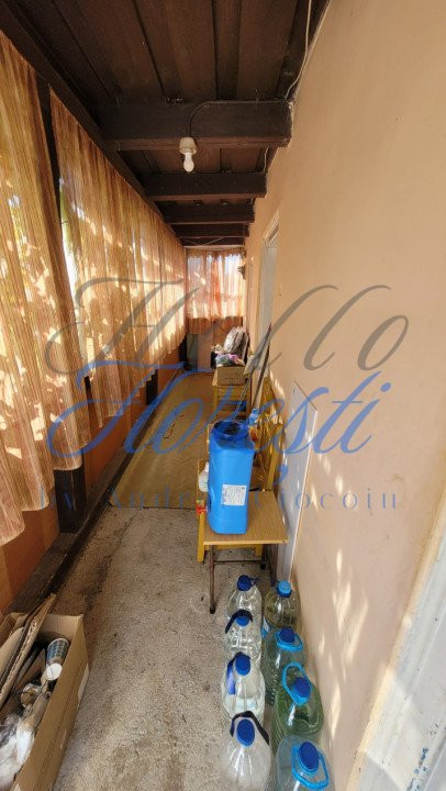Teren intavilan, 4800 mp, front la strada, utilitati, Rasca