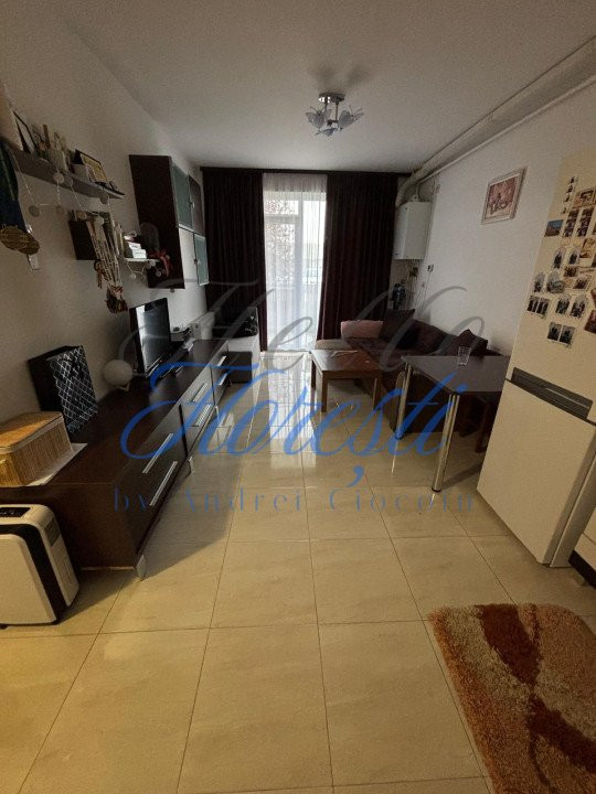 Apartament de 2 camere, semidecomandat, în zona Iris