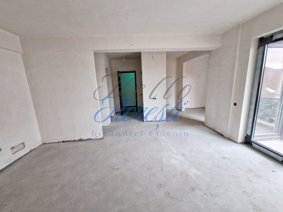 Apartament cu 2 camere, 53 mp zona Sub Cetate