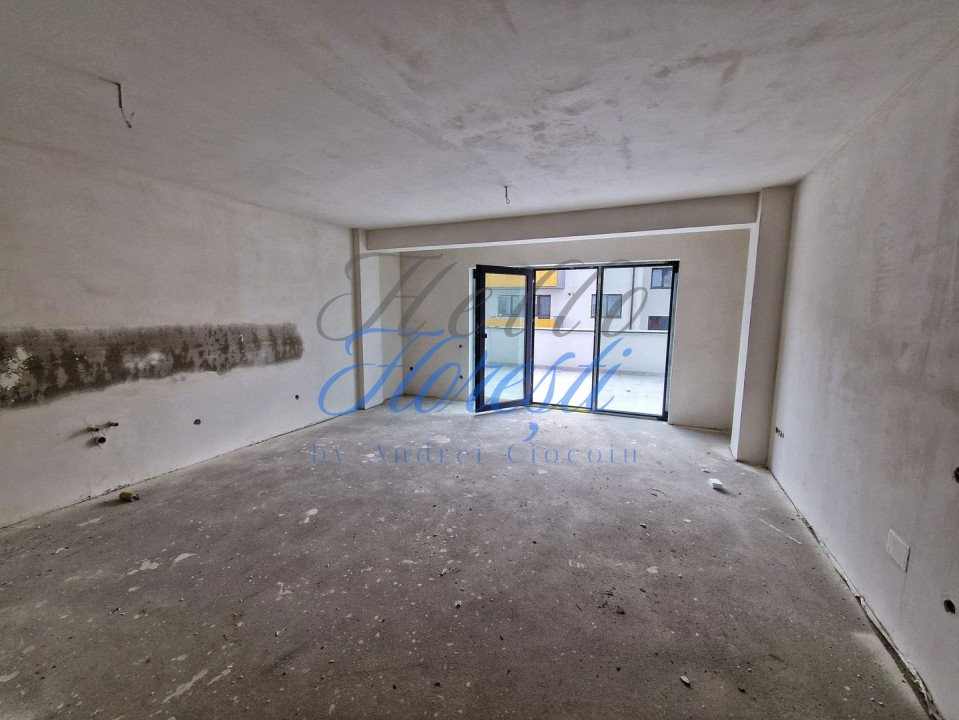 Apartament cu 2 camere, 53 mp zona Sub Cetate