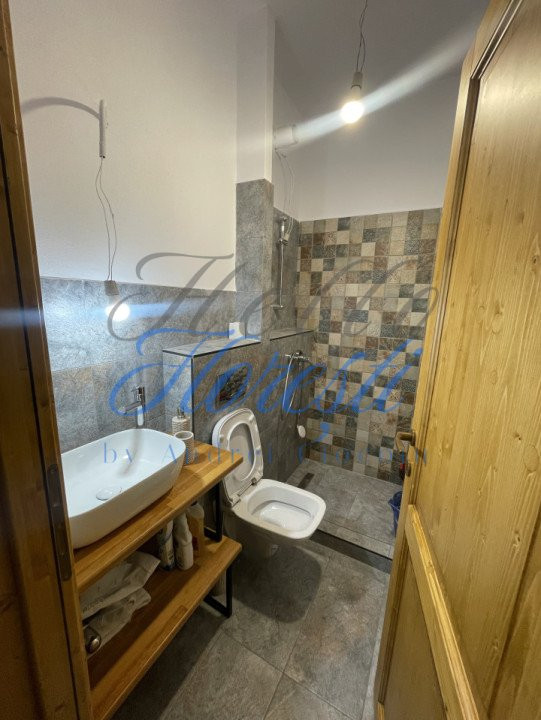Apartament de 2 camere, zona Catanelor