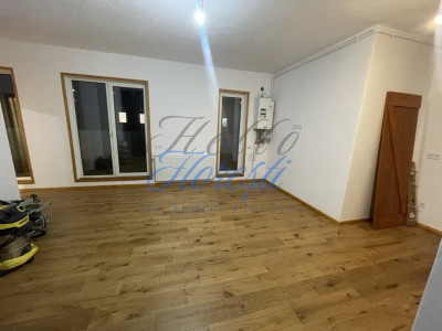 Apartament de 2 camere, zona Catanelor