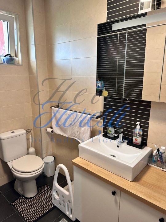 Apartament 3 camere 66mp, zona Eroilor