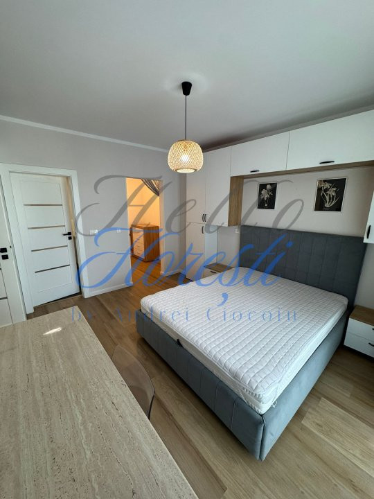 Apartament 3 camere 77mp, Zona Vivo
