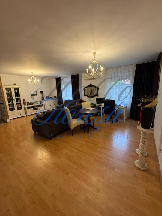 Apartament 3 camere, 112 mp utili, zona Andrei Muresanu