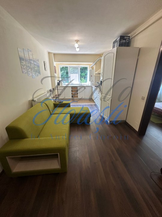 Apartament 2 camere 39mp, zona Manastur