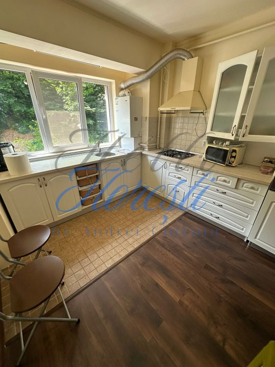 Apartament 2 camere 39mp, zona Manastur