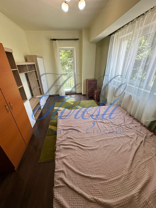 Apartament 2 camere 39mp, zona Manastur