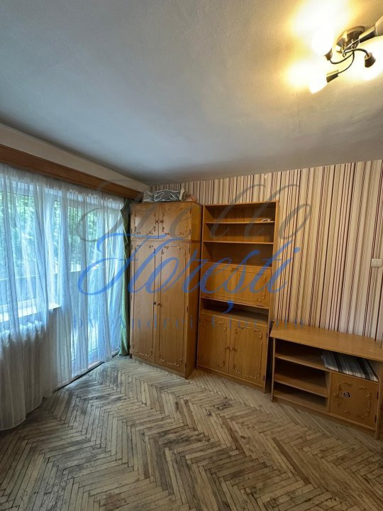Apartament 2 camere 45mp, zona Manastur
