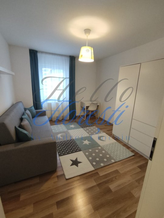Apartament, 3 camere, suprafață utilă de 78 mp, zona Vivo