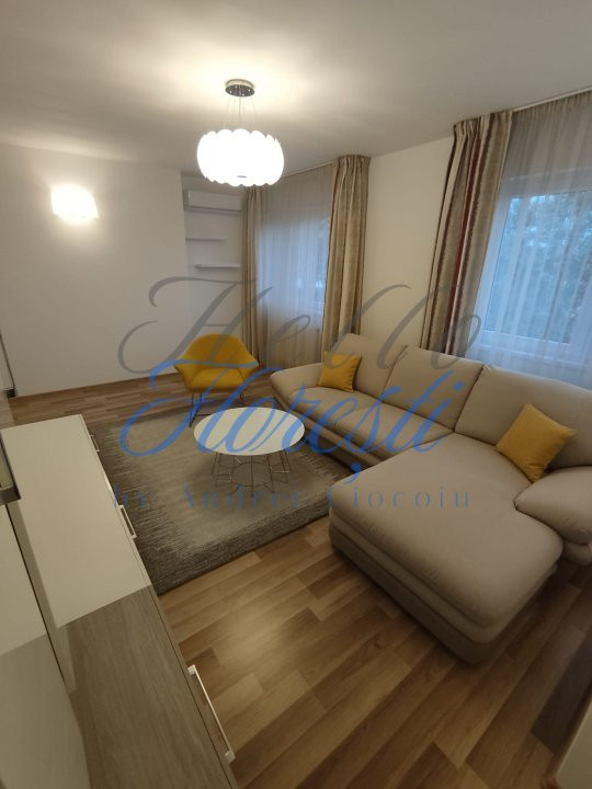 Apartament, 3 camere, suprafață utilă de 78 mp, zona Vivo